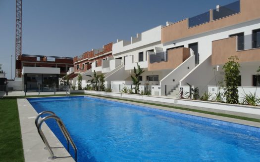 Bungalows neufs avec solarium ou jardin à Pilar de la Horadada