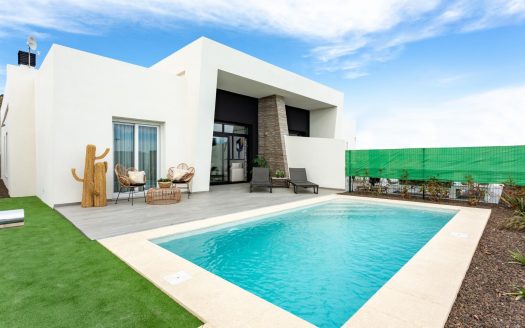 Neubau-Doppelhaushälften mit privatem Pool im La Finca Golf Resort Algorfa