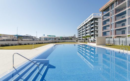 NEW BUILD GATED URBANIZATION IN TORREVIEJA ONLY 700M FROM THE BEACH
