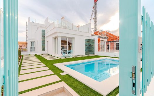 New Build Villas Near La Serena Golf and the Beach in Los Alcázares
