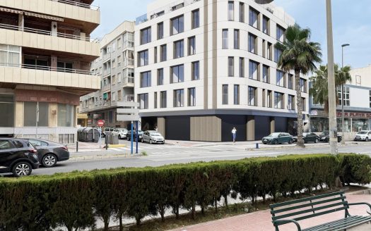 Élégant immeuble résidentiel à 60 m de la plage El Acequion à Torrevieja