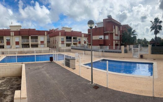 Odnowiony kompleks mieszkalny w Lomas de Cabo Roig – odnowione apartamenty