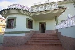 VACKER VILLA I LOS ALTOS, TORREVIEJA