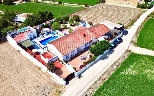 Villa spacieuse de 7 chambres à vendre à Dolores