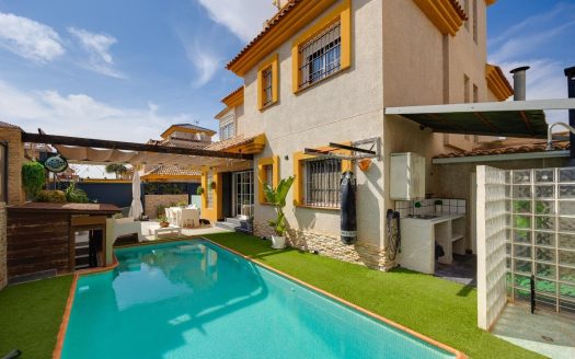 Villa med tre sovrum i Los Montesinos
