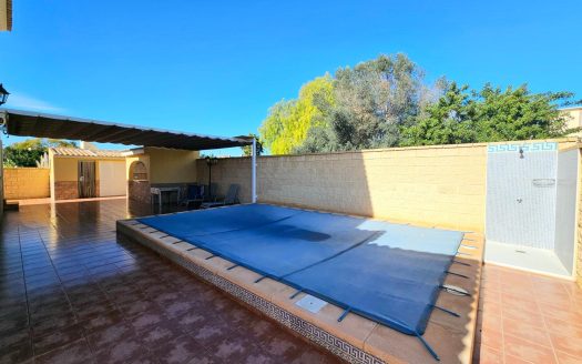 Villa for sale in San Fulgencio