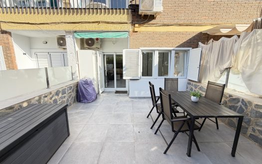 Recently Refurbished 2-Bedroom Apartment in La Zenia, Orihuela Costa