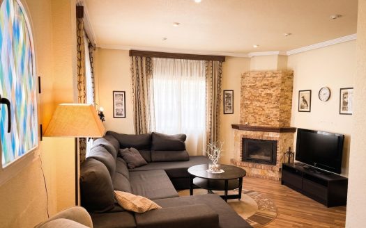 Villa for sale in Orihuela