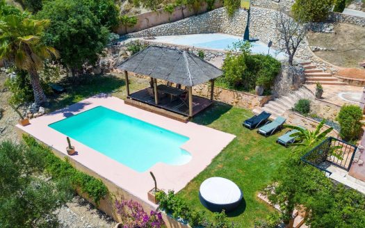 Villa for sale in Polop