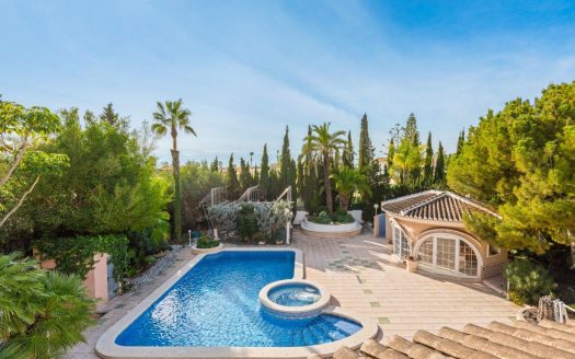 Villa for sale in Rojales